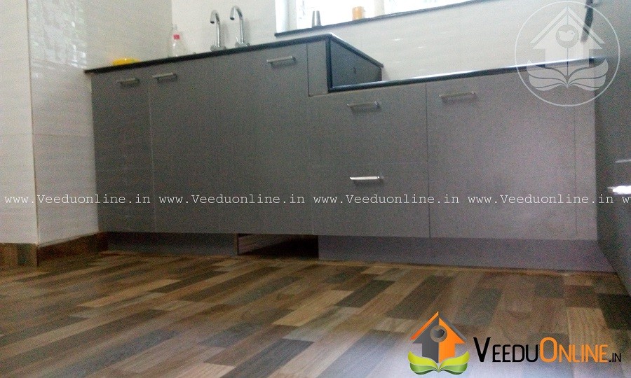 2400-square-feet-excellent-and-amazing-kerala-home-kicthen-racck-design