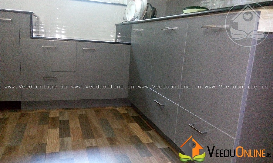 2400-square-feet-excellent-and-amazing-kerala-home-kicthen-rack-design